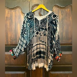 Johnny Was Yuri Velvet Cover Up